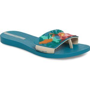 NWOT Ipanema 77 Nectar flip flop slide thong sandals Size 7